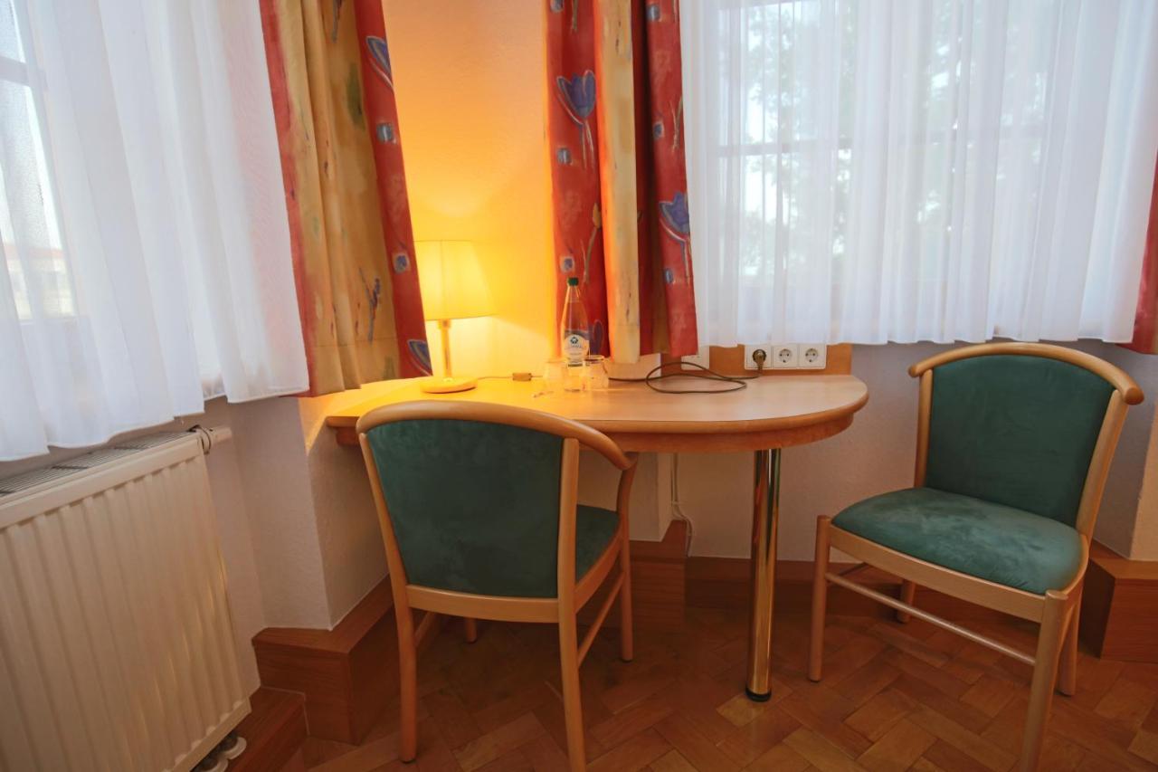Hotel Restaurant Hambacher Winzer Neustadt an der Weinstraße Dış mekan fotoğraf