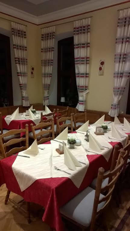 Hotel Restaurant Hambacher Winzer Neustadt an der Weinstraße Dış mekan fotoğraf