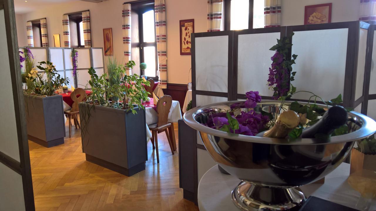 Hotel Restaurant Hambacher Winzer Neustadt an der Weinstraße Dış mekan fotoğraf