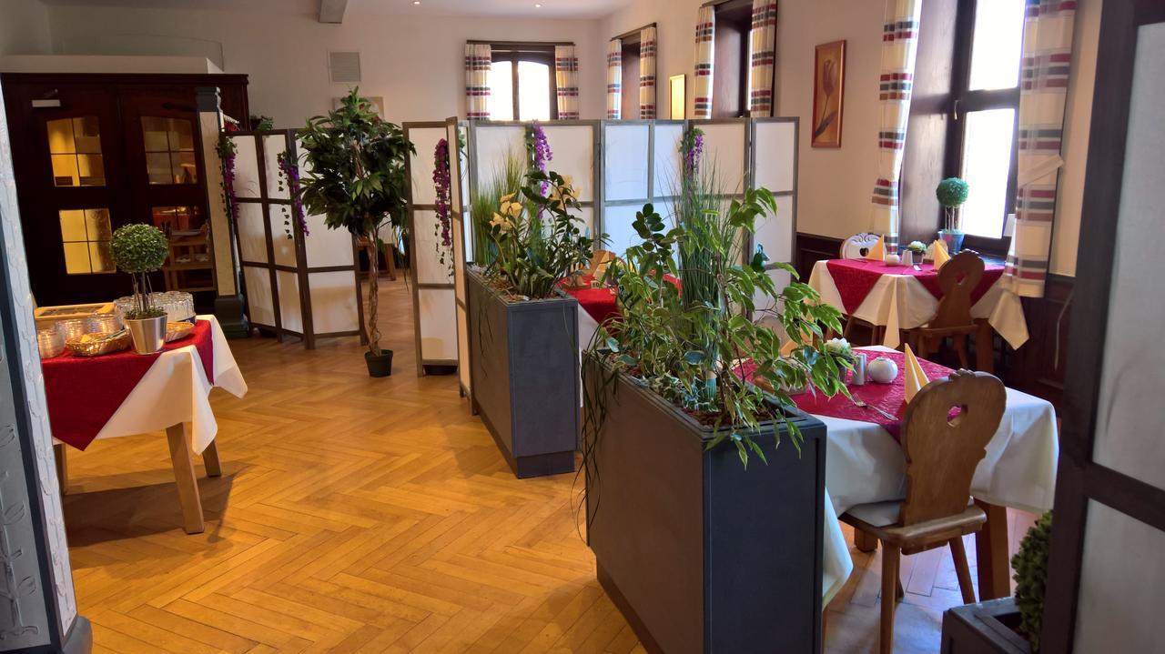 Hotel Restaurant Hambacher Winzer Neustadt an der Weinstraße Dış mekan fotoğraf
