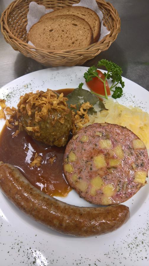 Hotel Restaurant Hambacher Winzer Neustadt an der Weinstraße Dış mekan fotoğraf